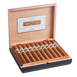 Rocky Patel Vintage 1999 Robusto 50X5.5 Box of 20