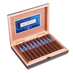 Rocky Patel Vintage 2003 Toro 52X6.5 Box of 20